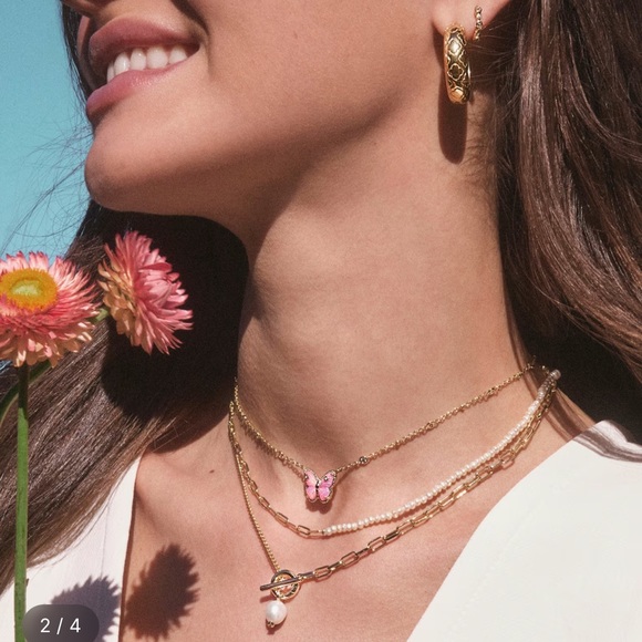 NWT Kendra Scott Cailey Butterfly Pendant Necklace - Picture 3 of 6